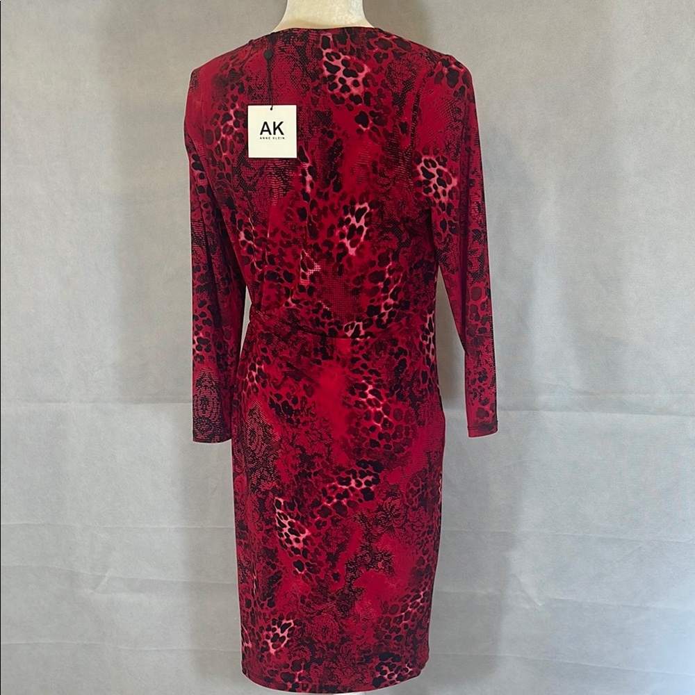 NWT , Red Long Sleeve Ruched Sheath Dress - Picture 4 of 9